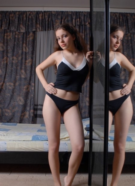 Анкета проститутки Екатеринка - город Батурин, 21 год, №20276